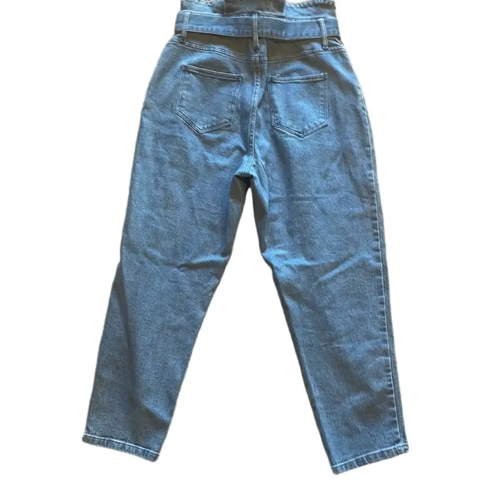 Who What Wear Woman’s Mid-rise Straight Leg Paperbag Indigo Denim Pants
